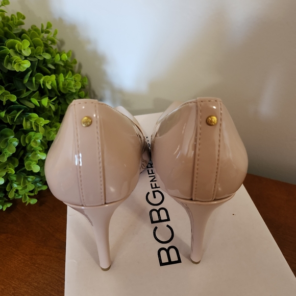BCBG Nude Heels - Picture 4 of 5